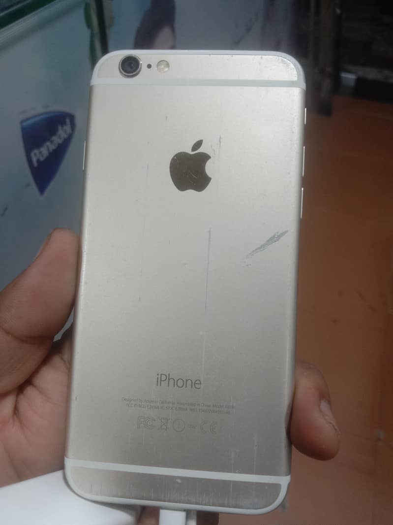 Apple iPhone 6 4