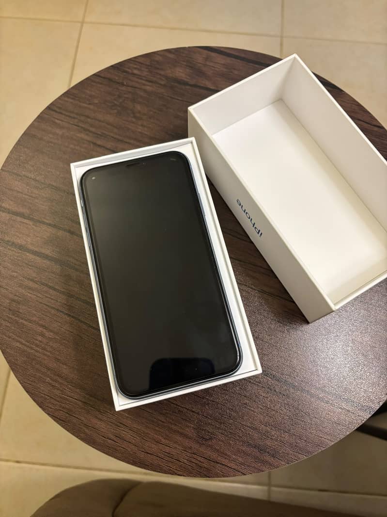 Apple iPhone X 3
