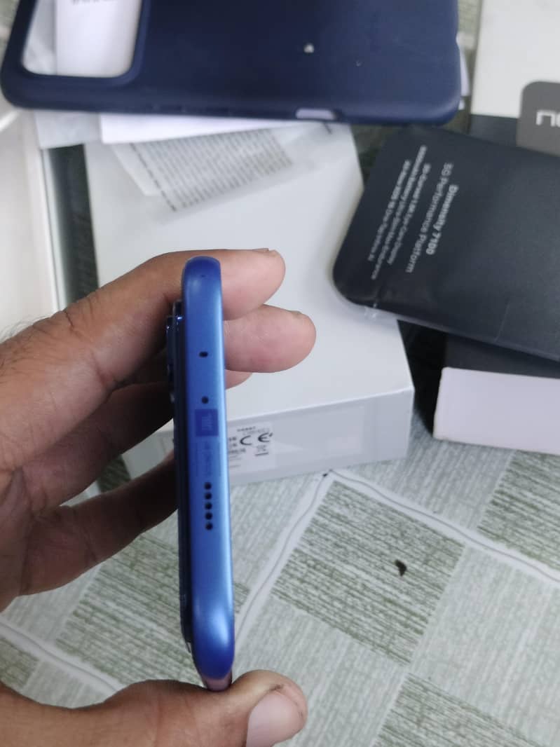 note edge 5g 4