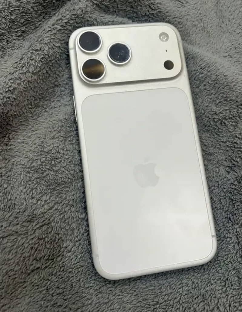 Iphone 17pro max 0