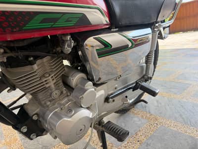 Honda CG125 self start silver edition