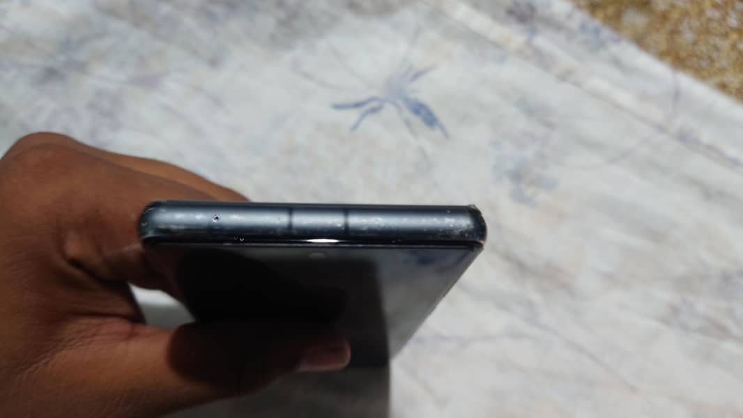 Google pixel 7a 3