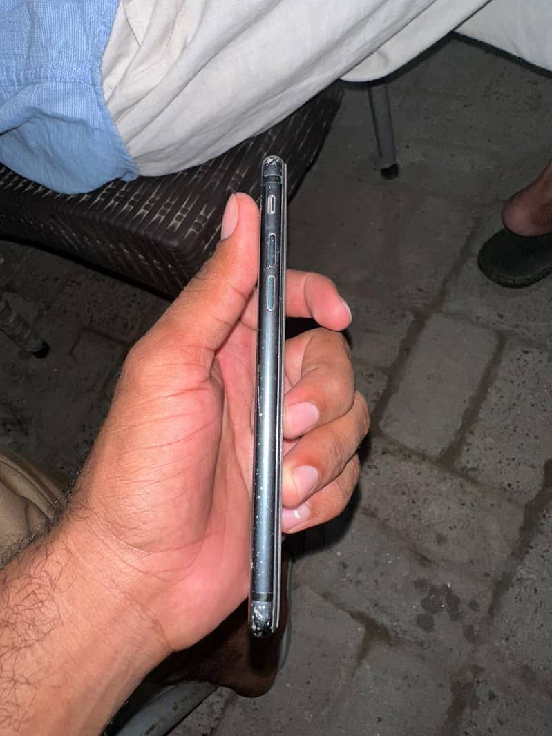 Apple iPhone 7 6