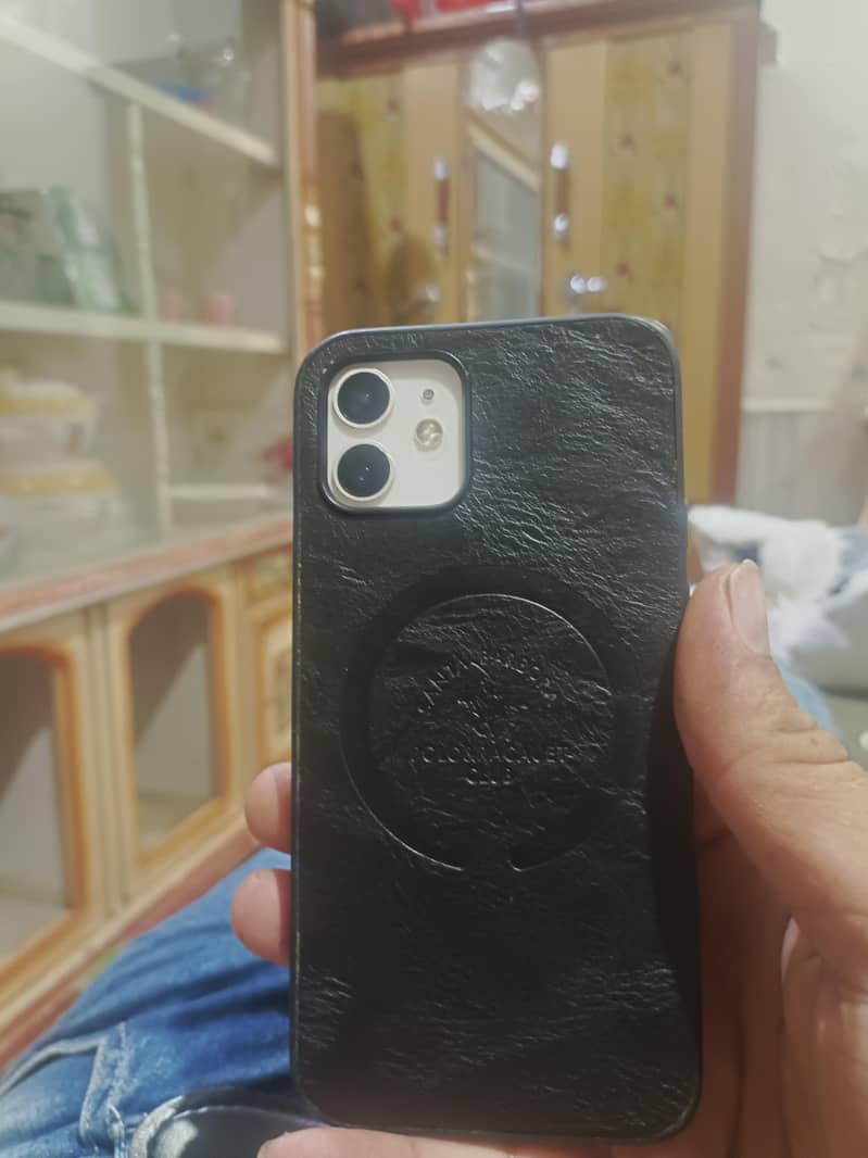 Apple iPhone 12 5