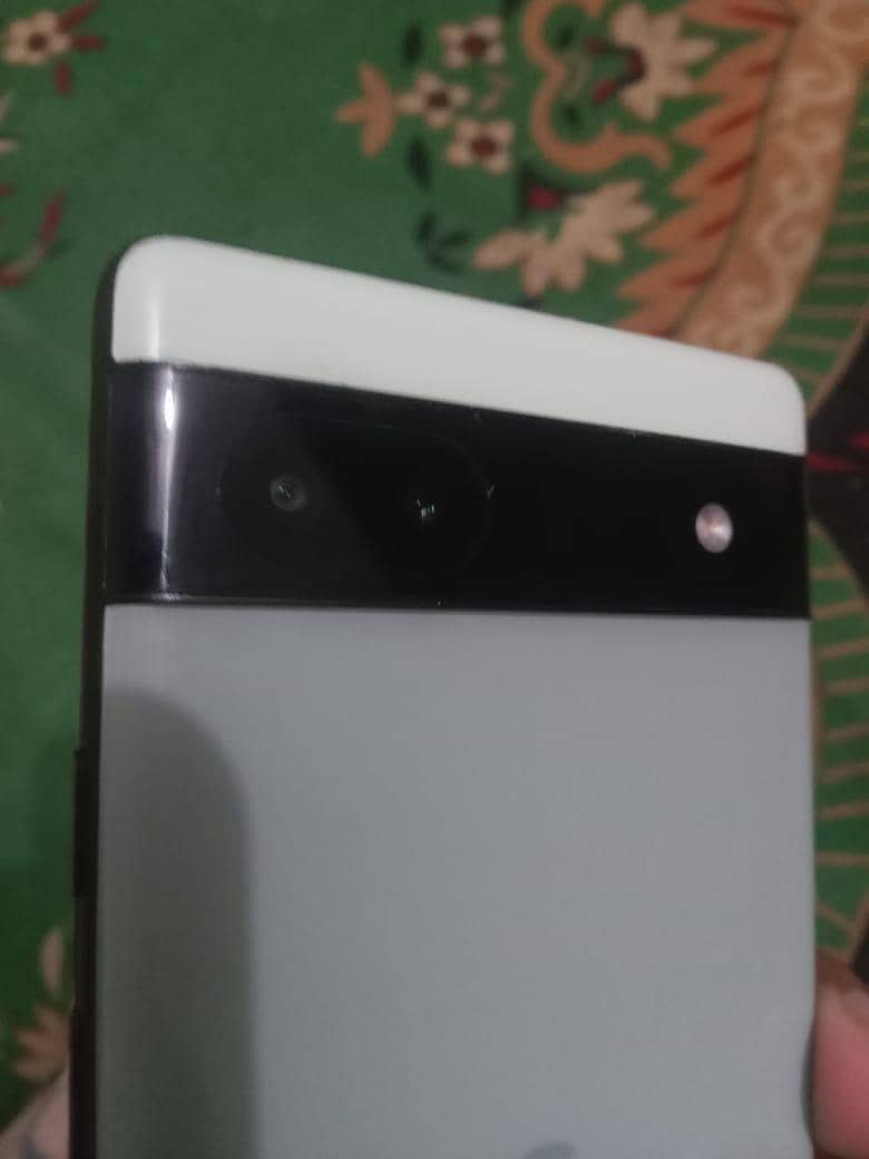 Google Pixel 6a 2