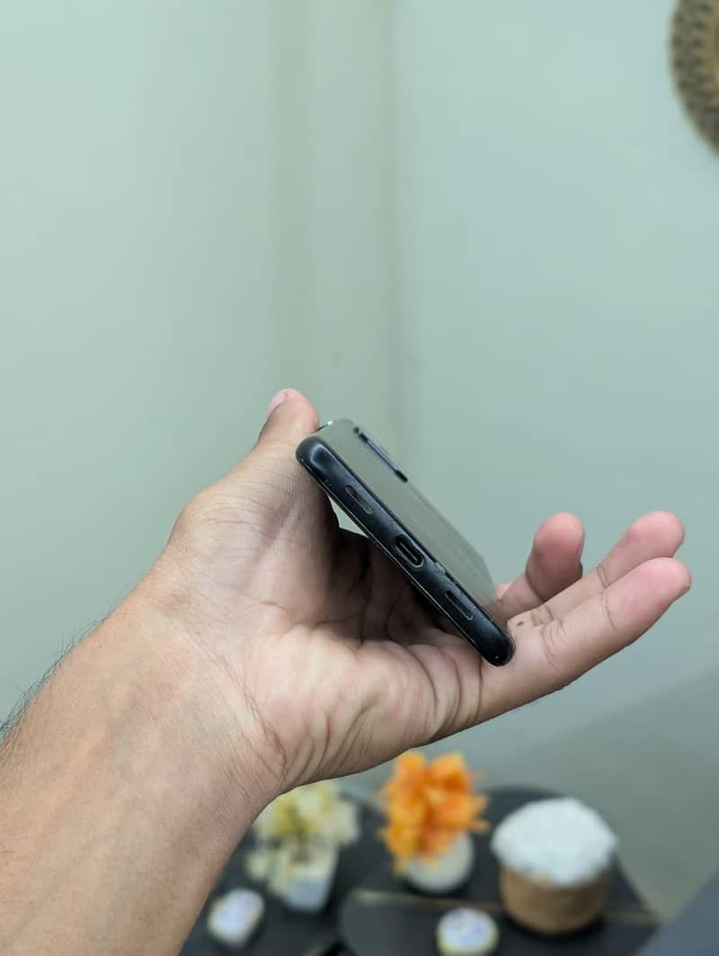 Google Pixel 4a5g 2