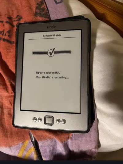 Amazon Kindle 4th Gen E-Reader – Lightweight & Perfect Working