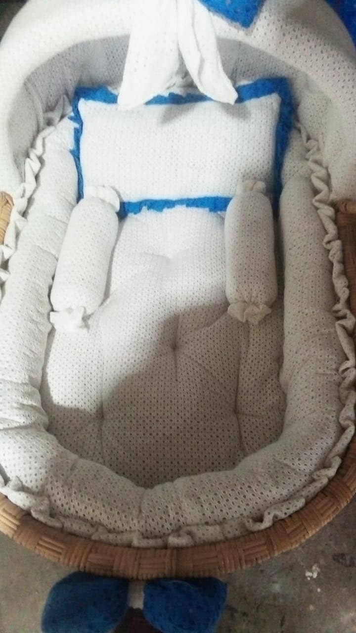 Baby cot 1