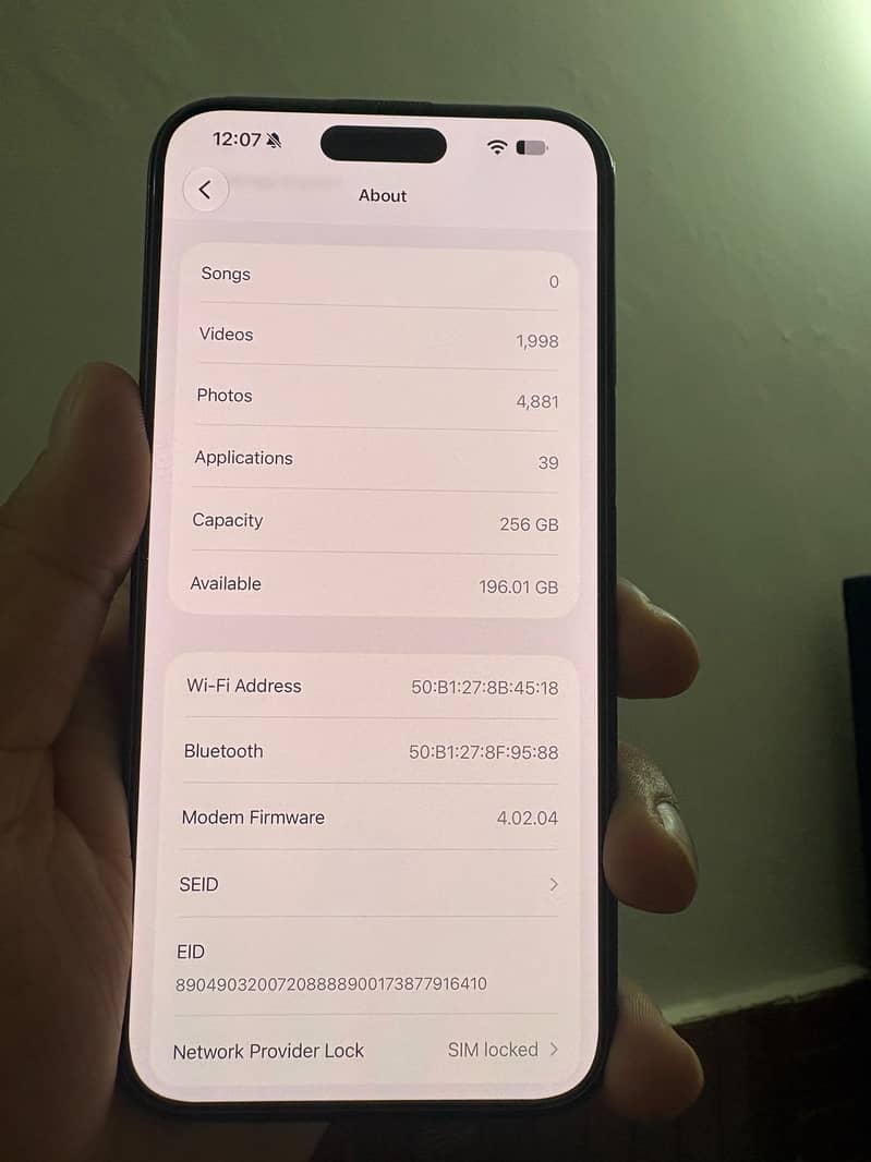 Apple iPhone 15 Pro Max 6