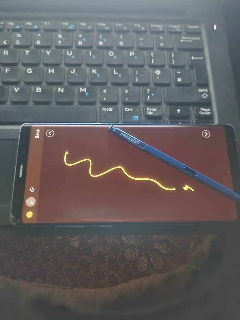Samsung Mobile Note 8 4