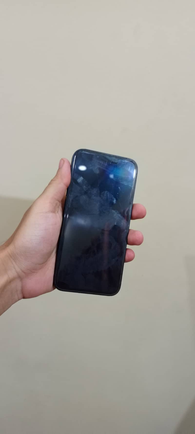 Apple iPhone 13 4