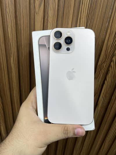 Apple iPhone 16 Pro Max