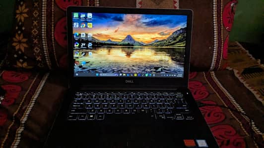 DELL vestro 5370 i7 8th gen