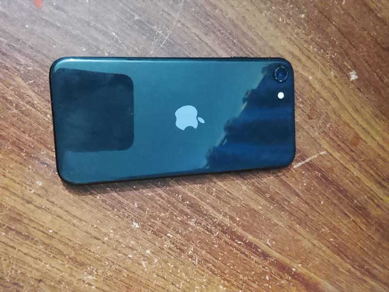 Apple iPhone SE 1