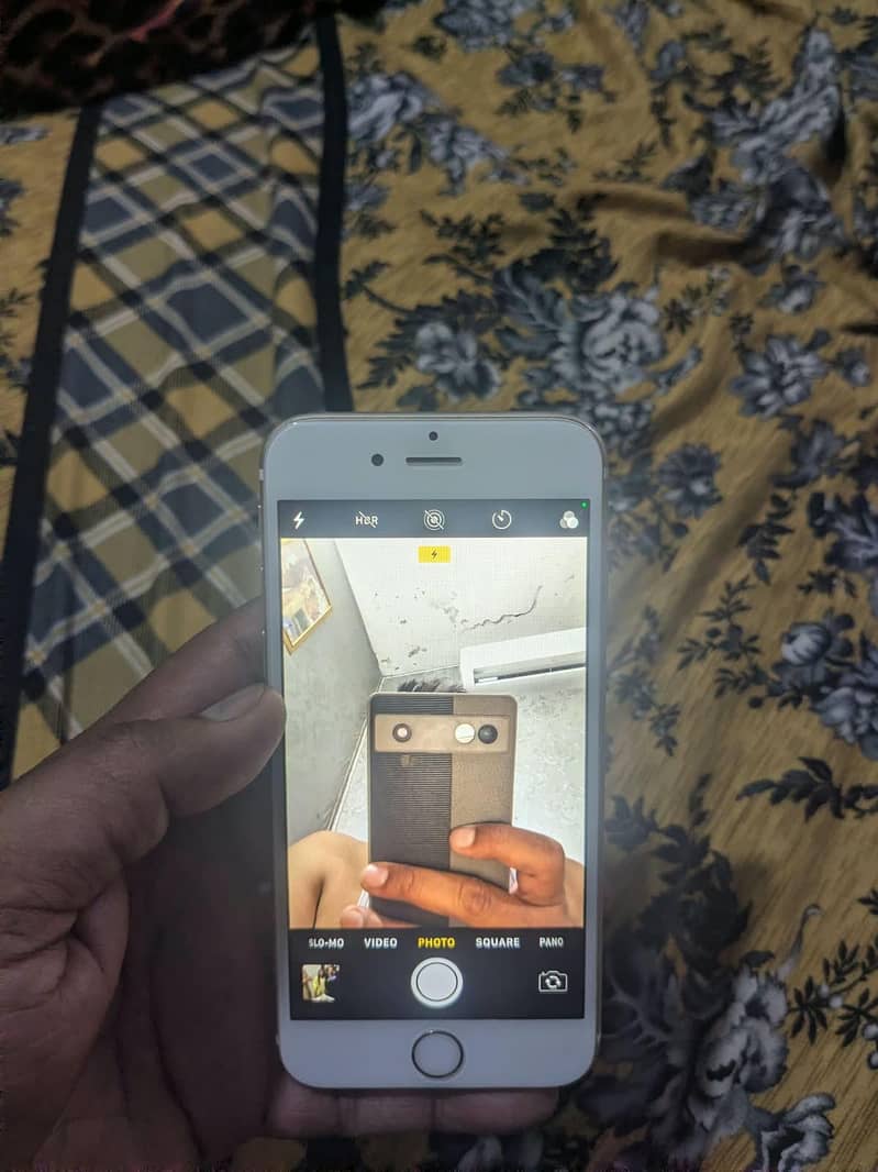 Apple iPhone 6S 0