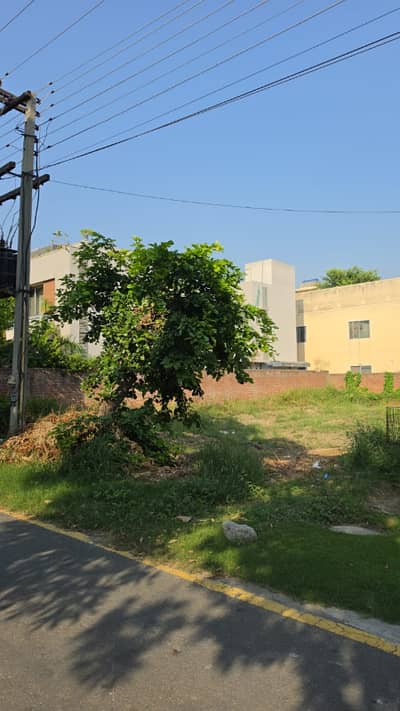 1 KANAL RESIDENTIAL PLOT FOR SALE - B BLOCK, EME SOCIETY