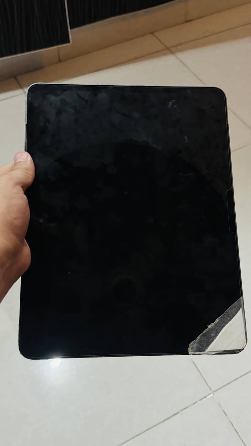 Ipad m5 13inch 1