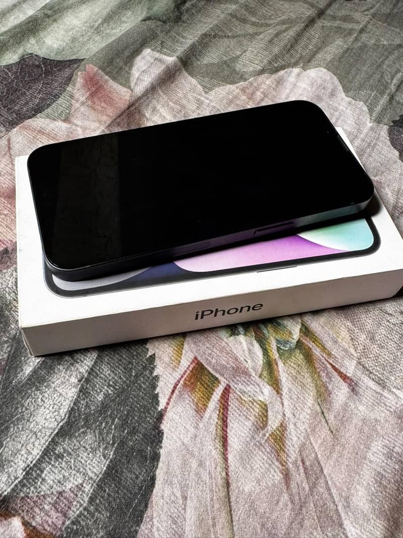 Apple iPhone 14 9