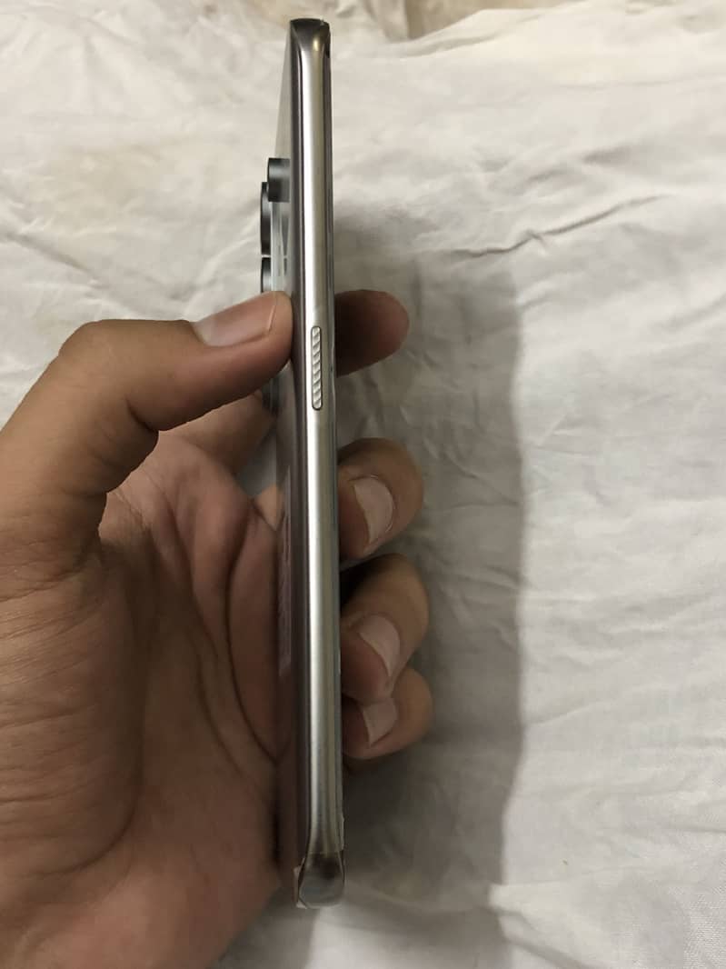 Tecno camon 50 pro 4