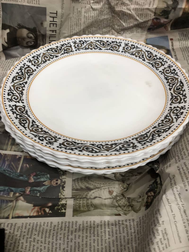 Dinner set 5