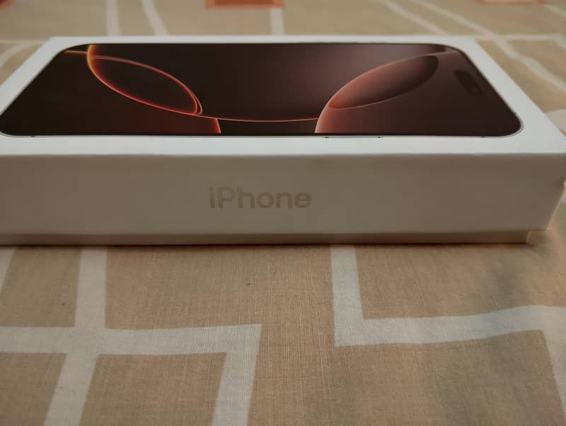 Apple iPhone 16 Pro Max 7