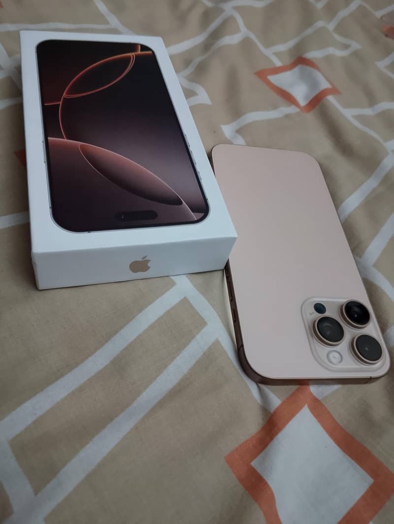 Apple iPhone 16 Pro Max 14