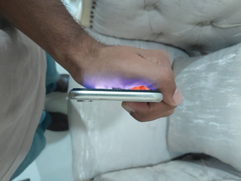 Apple iPhone X 2