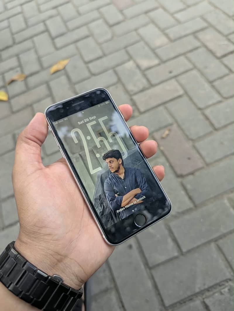 Apple iPhone SE 2