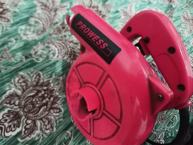 Electric  Blower 1