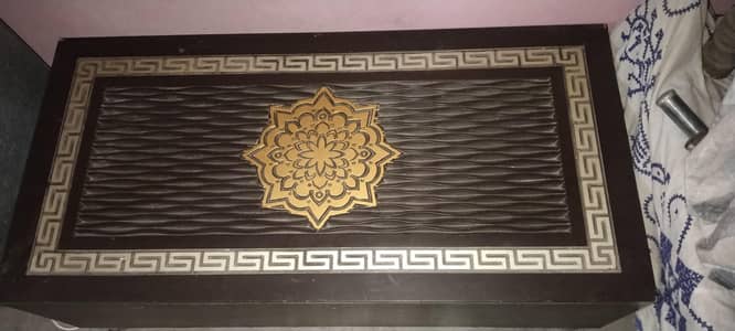 3 tables in a very good condition slightly used
