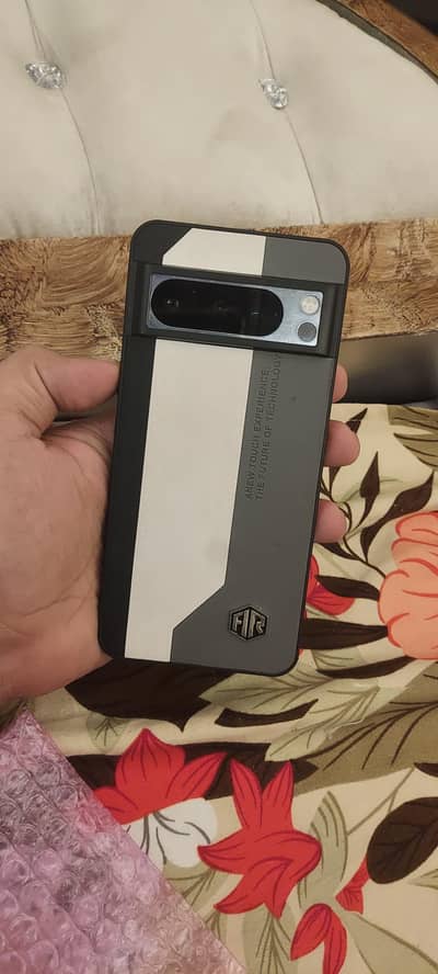 Google Pixel 8 Pro
