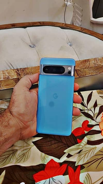 Google Pixel 8 Pro