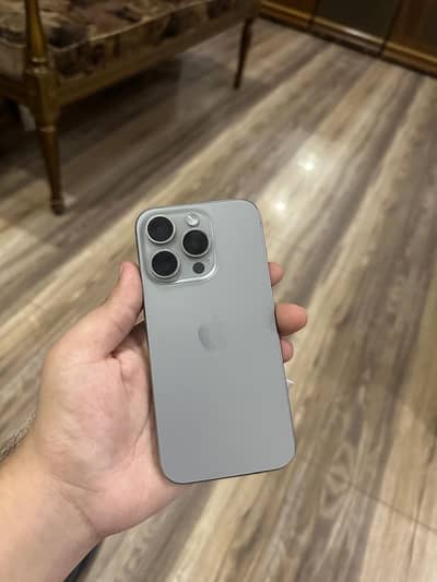 Apple iPhone 15 Pro