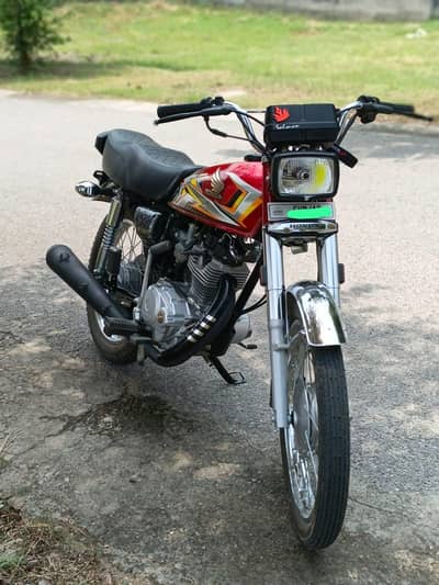 Honda CG-125(2025 model in total genion condition)