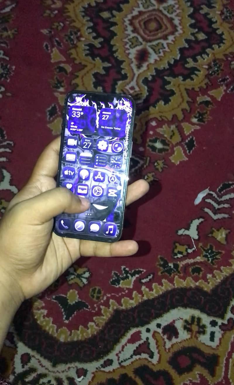 Apple iPhone 13 Pro 1
