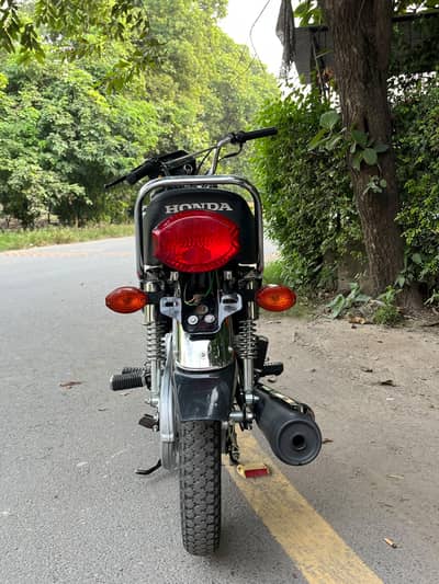 ATLAS HONDA CG 125 BLACK UNREGISTERED • 2026 MODEL LUSH NEW CONDITION