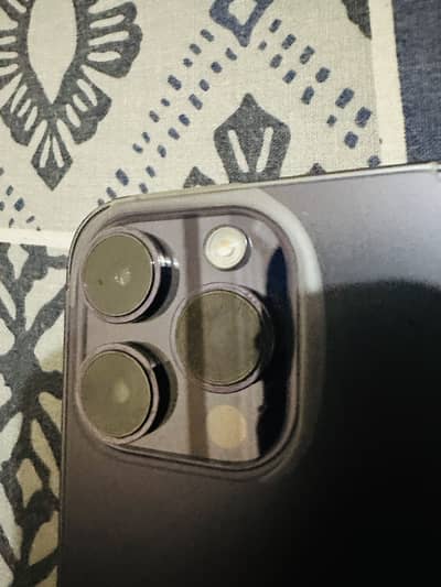 Apple iPhone 14 Pro