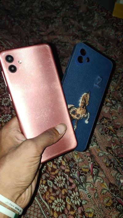 Samsung Mobile A04
