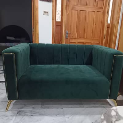 2+2 sofa set green colour