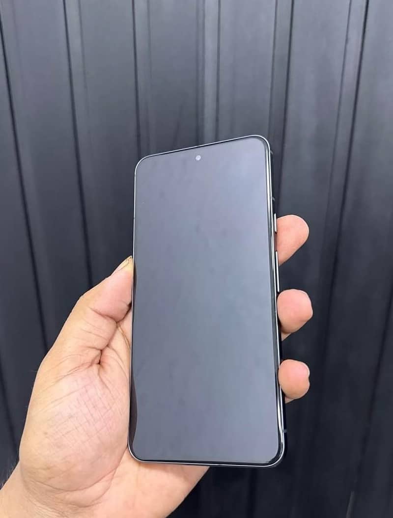 Google Pixel 8 2