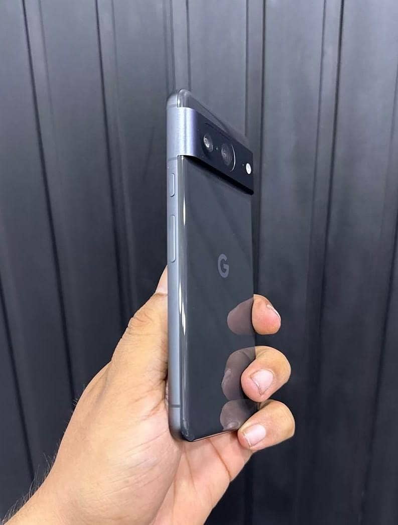 Google Pixel 8 5