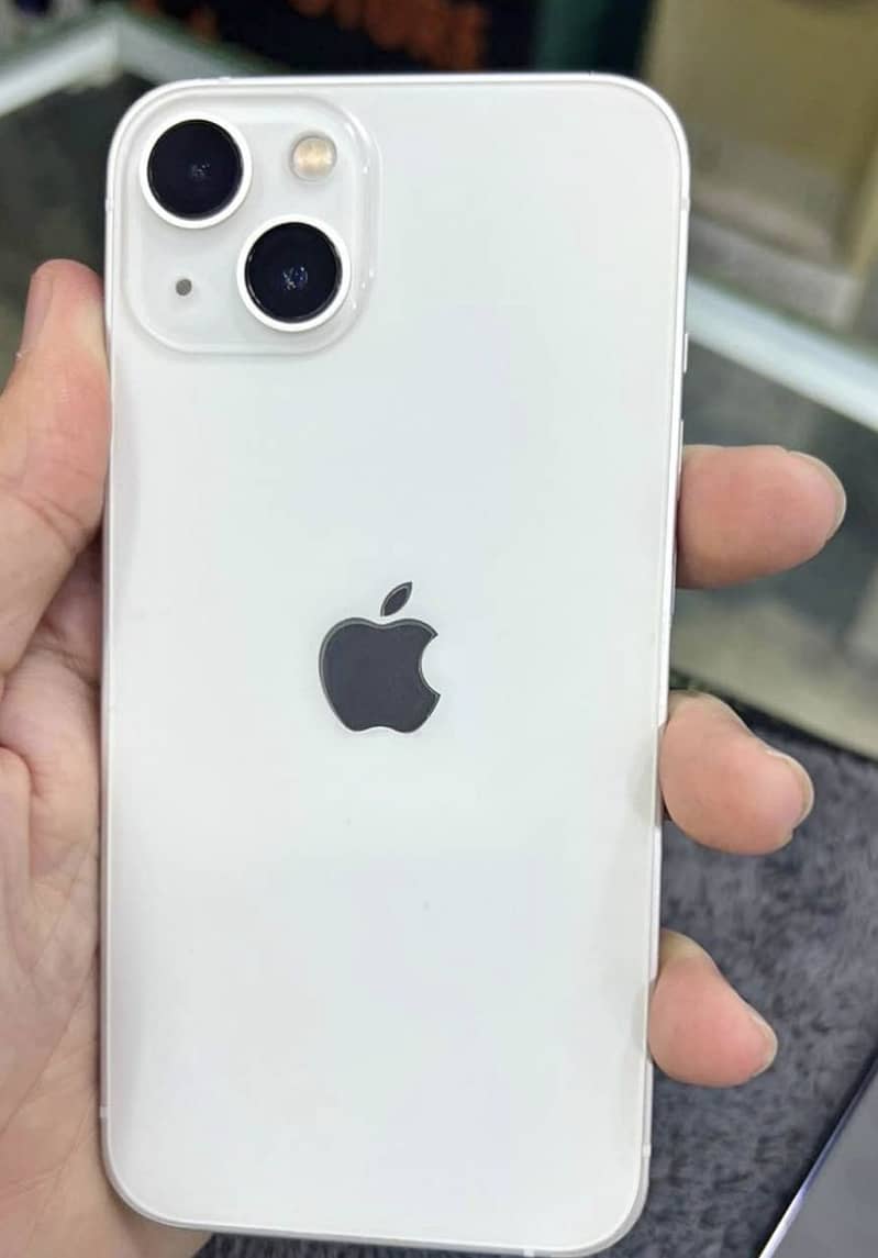 Apple iPhone 14 3