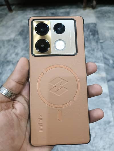 Infinix Note 40 Pro