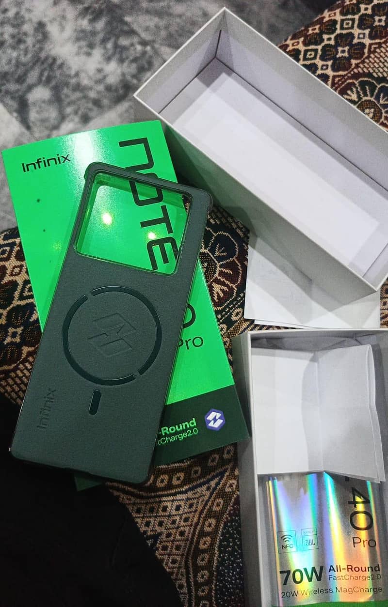 Infinix Note 40 Pro 5