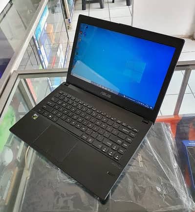 ASUSPRO B8430U – Slim & Powerful Business Laptop