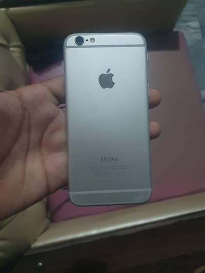 Apple iPhone 6