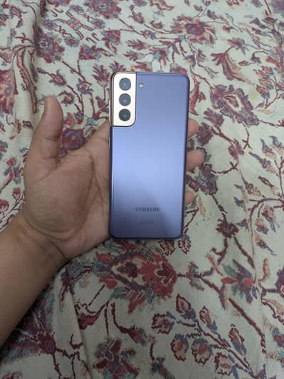 Samsung Mobile S21 ( All parts working except board )