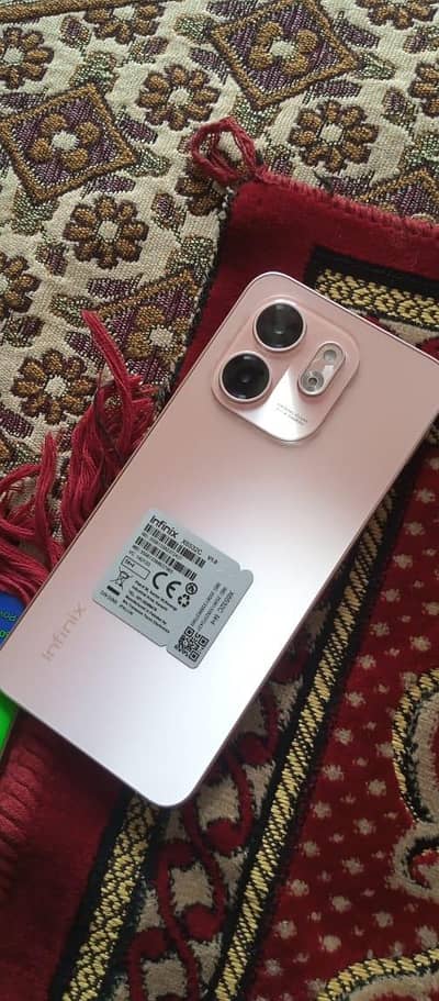 Infinix Smart 9 HD 4/64 GB – Excellent Condition – Box Available