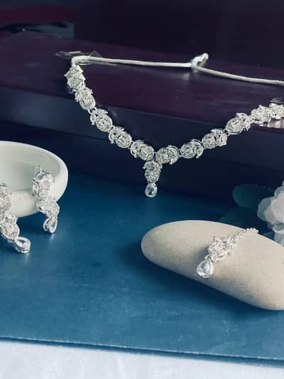  Silver Radiance Set | The Heritage Poli 