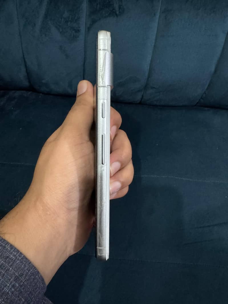 Google Pixel 7 2